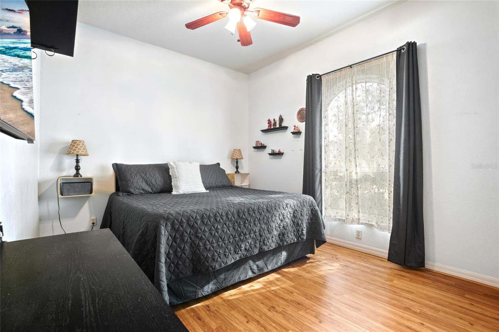 CHELSEA OAKS PH II & III - Residential