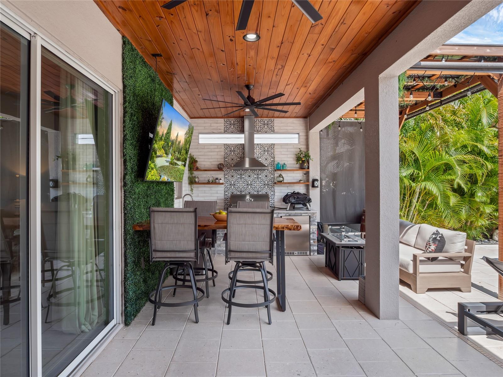 WINDING BAY PH 1B - Residential