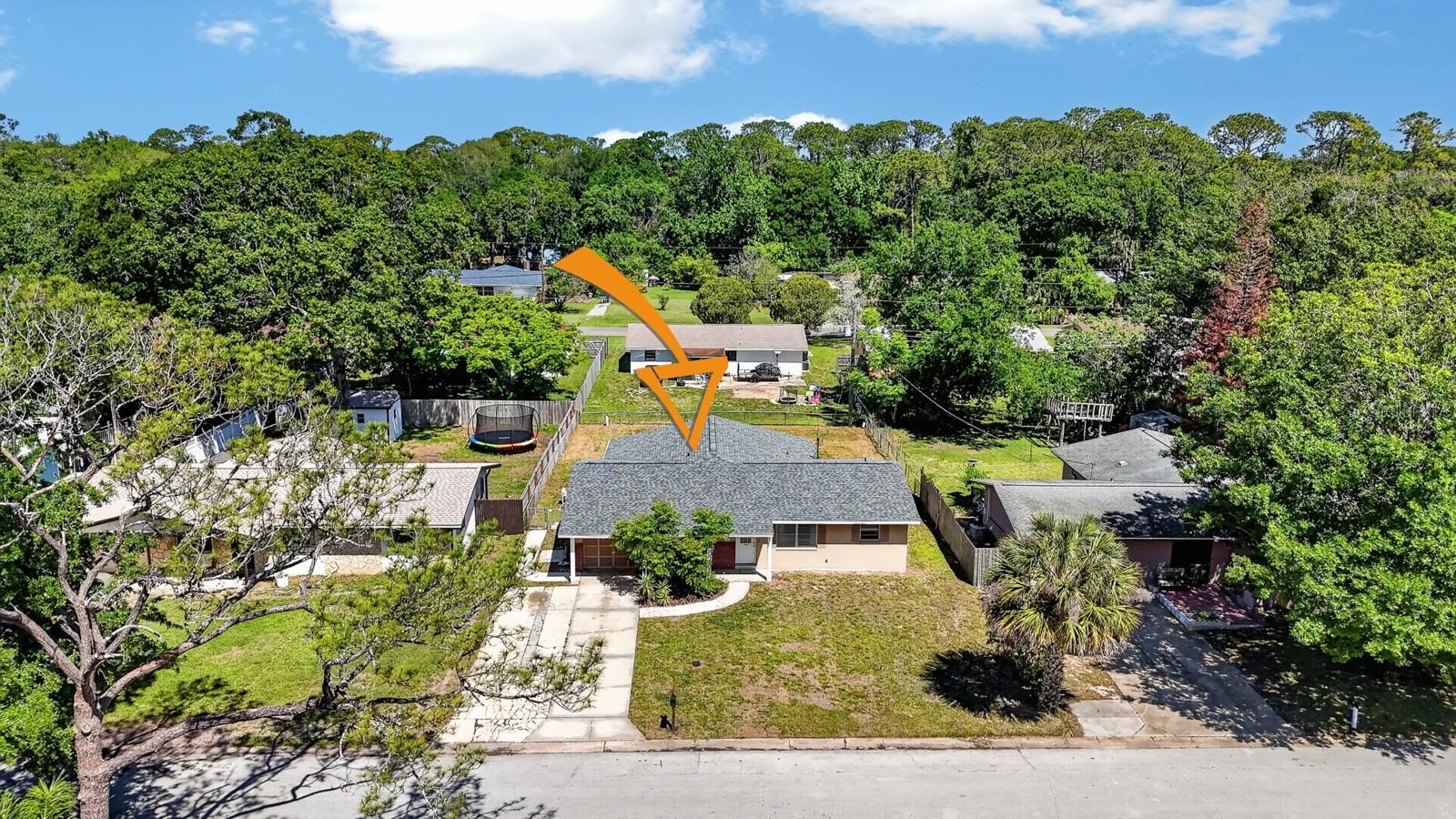 RIVIERA MANOR - Residential