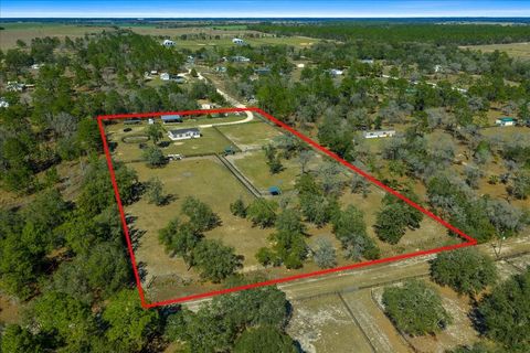 Tiny photo for 6270 SE 147th Court, Morriston, FL 32668 (MLS # OM719361)