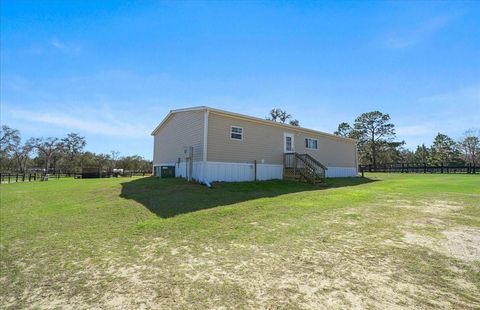 Tiny photo for 6270 SE 147th Court, Morriston, FL 32668 (MLS # OM719361)