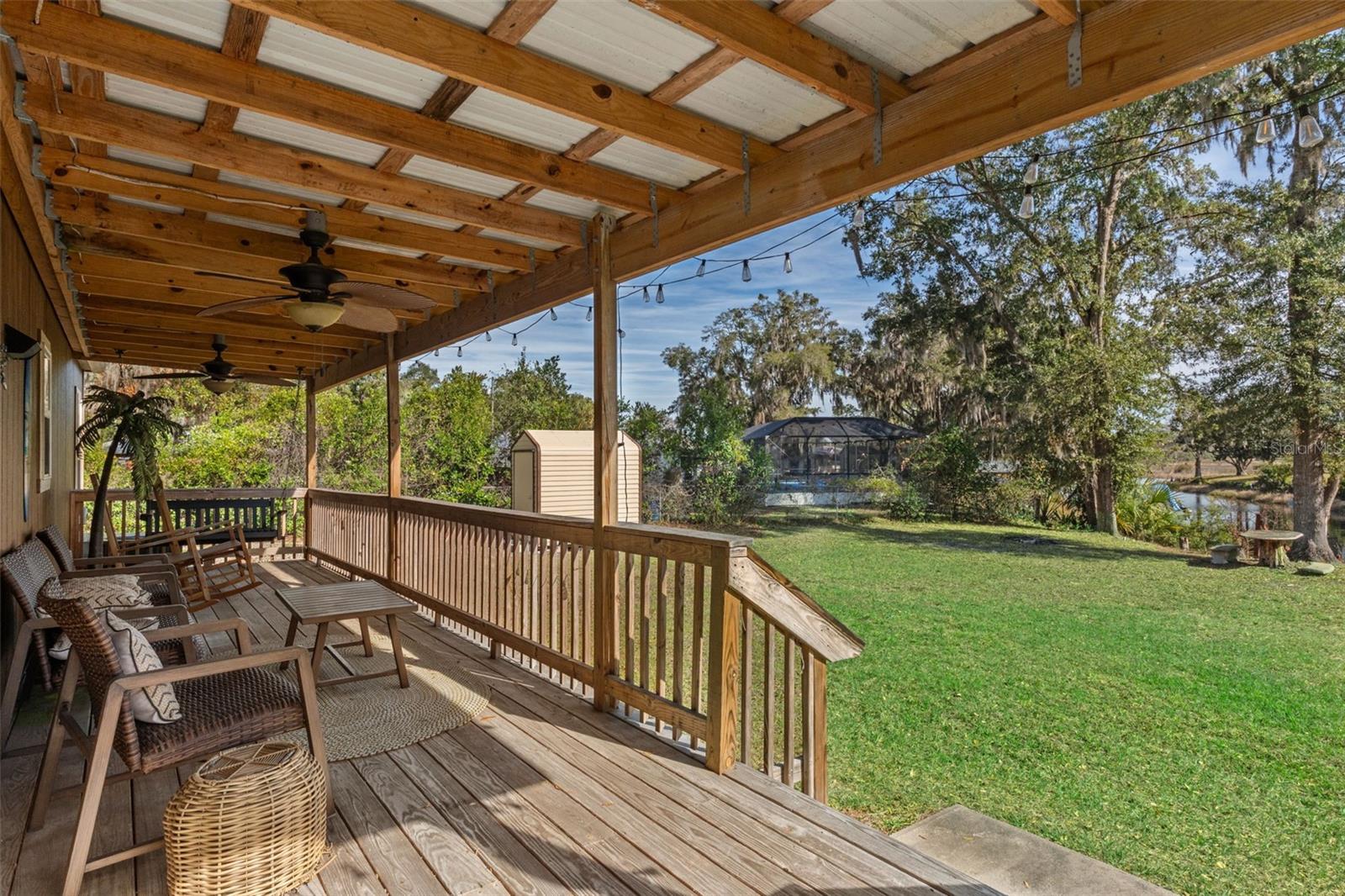 RIVER LAKES MANOR UNIT 01 - Residential