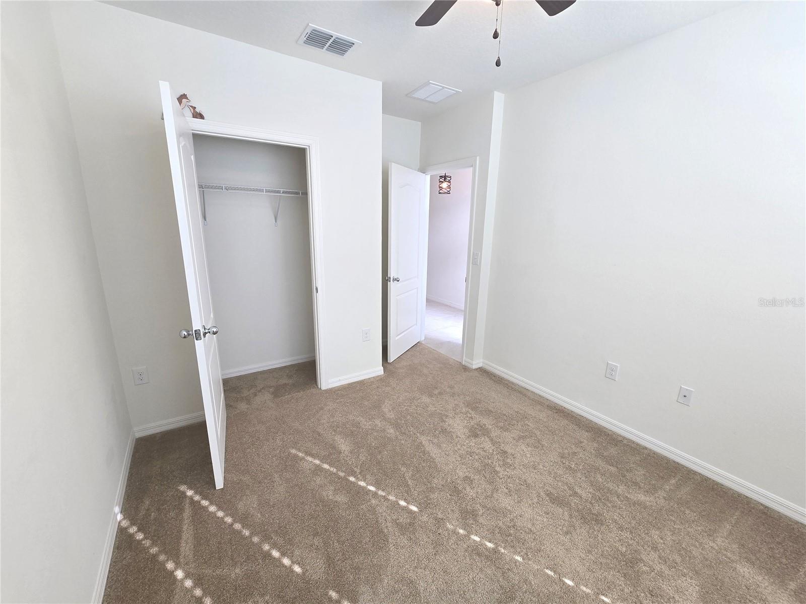 HUNTINGTON DOWNS - Residential