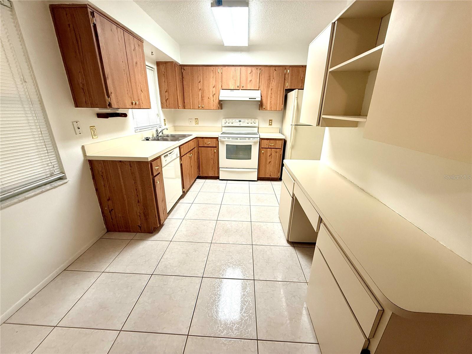 TIMBER OAKS - Residential