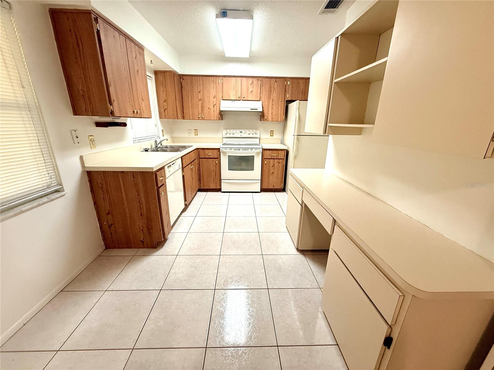 TIMBER OAKS - Residential