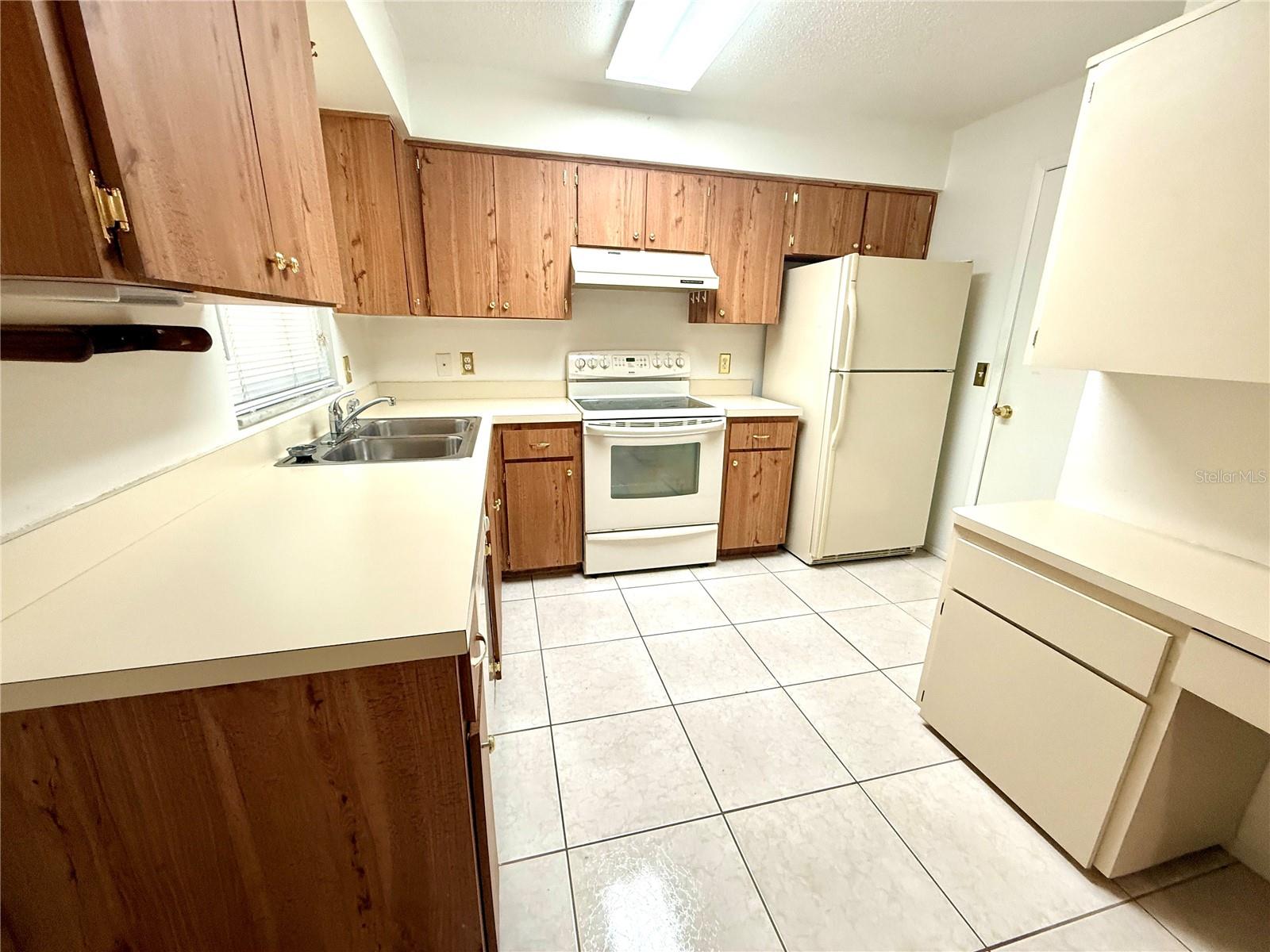 TIMBER OAKS - Residential