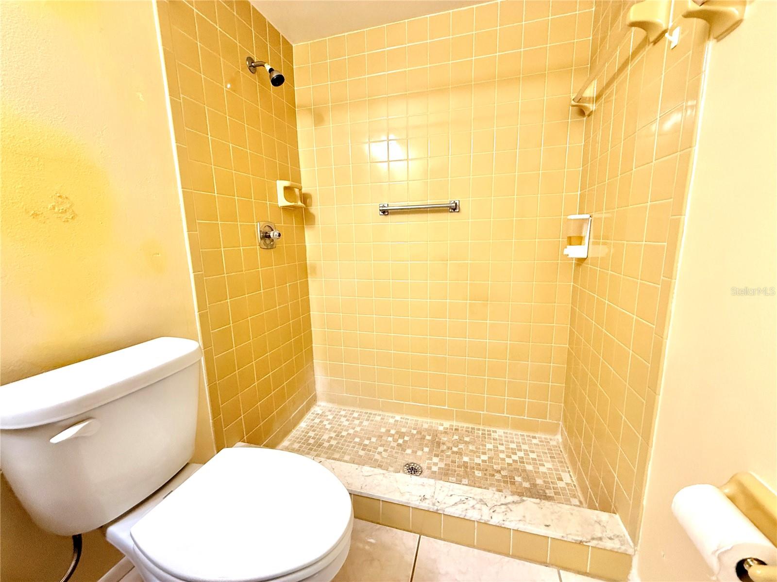 TIMBER OAKS - Residential