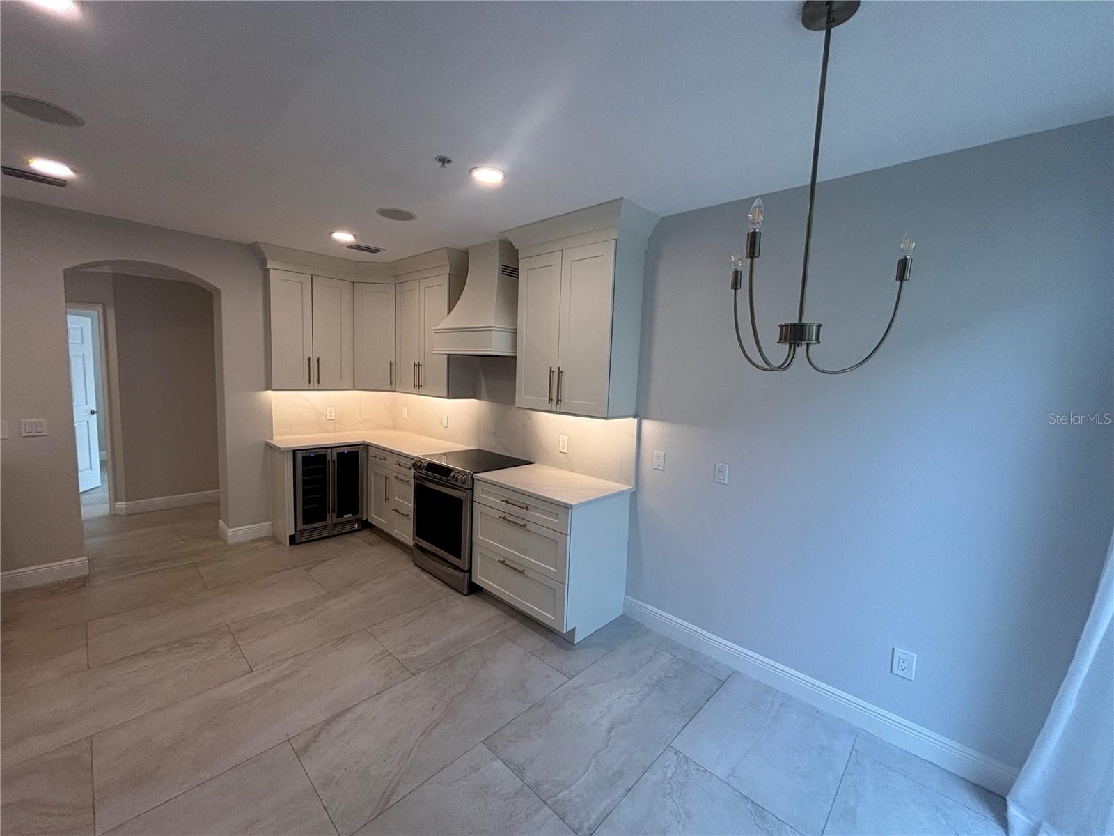 6536 MOORINGS POINT CIRCLE 101