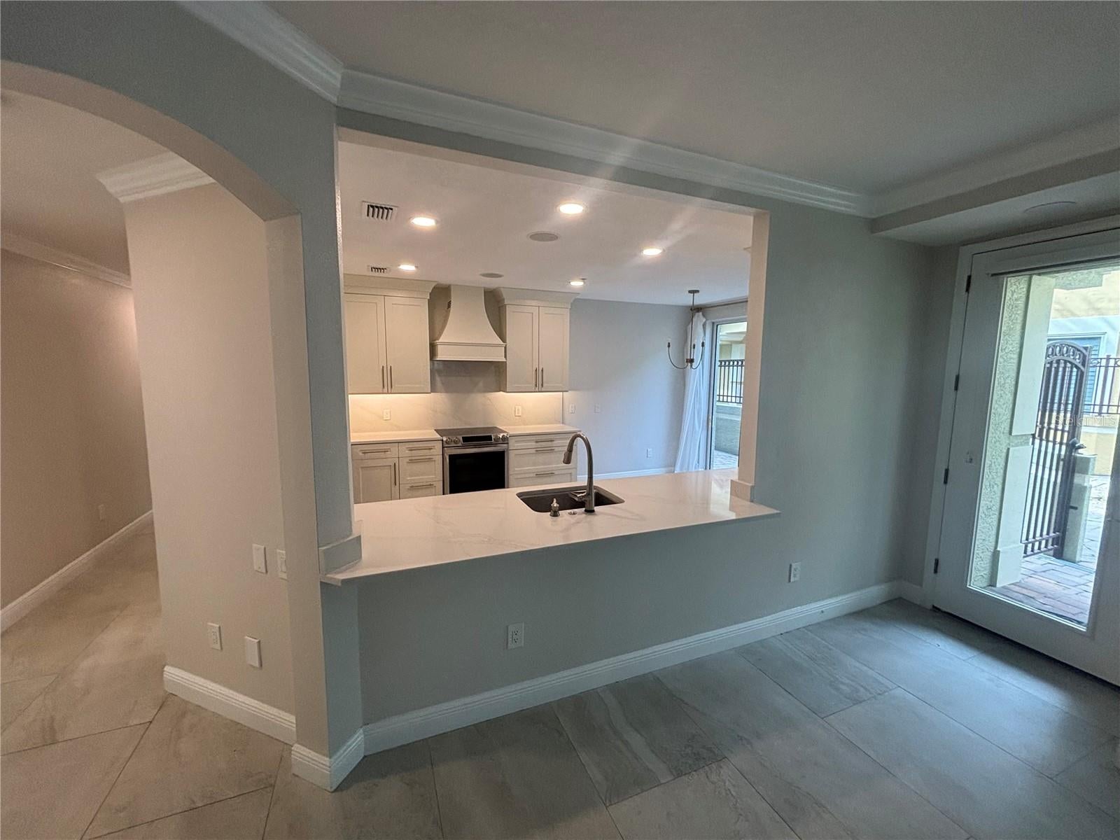 6536 MOORINGS POINT CIRCLE 101
