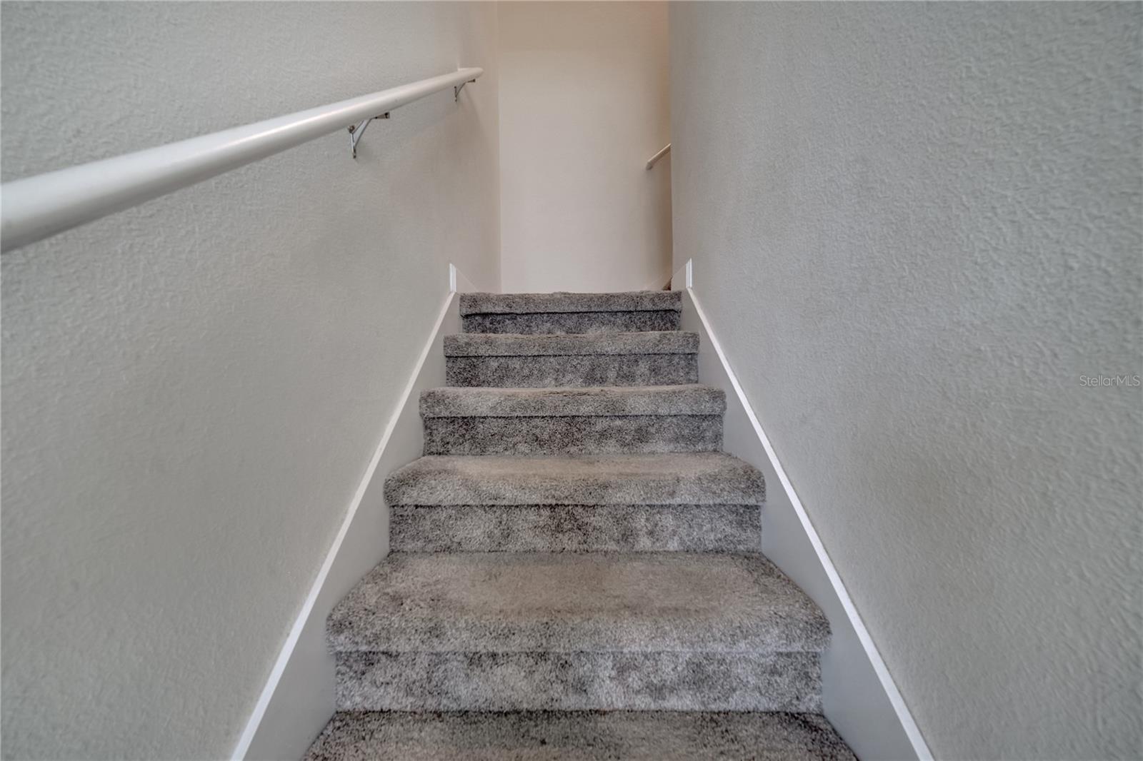 STOREY LAKE 25TH - Residential