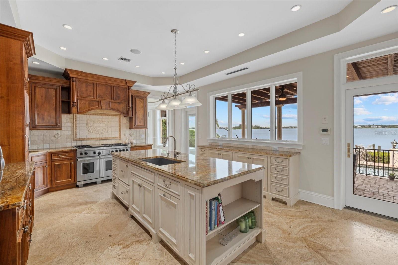 SOUTH COCOANUT BAYOU - Residential