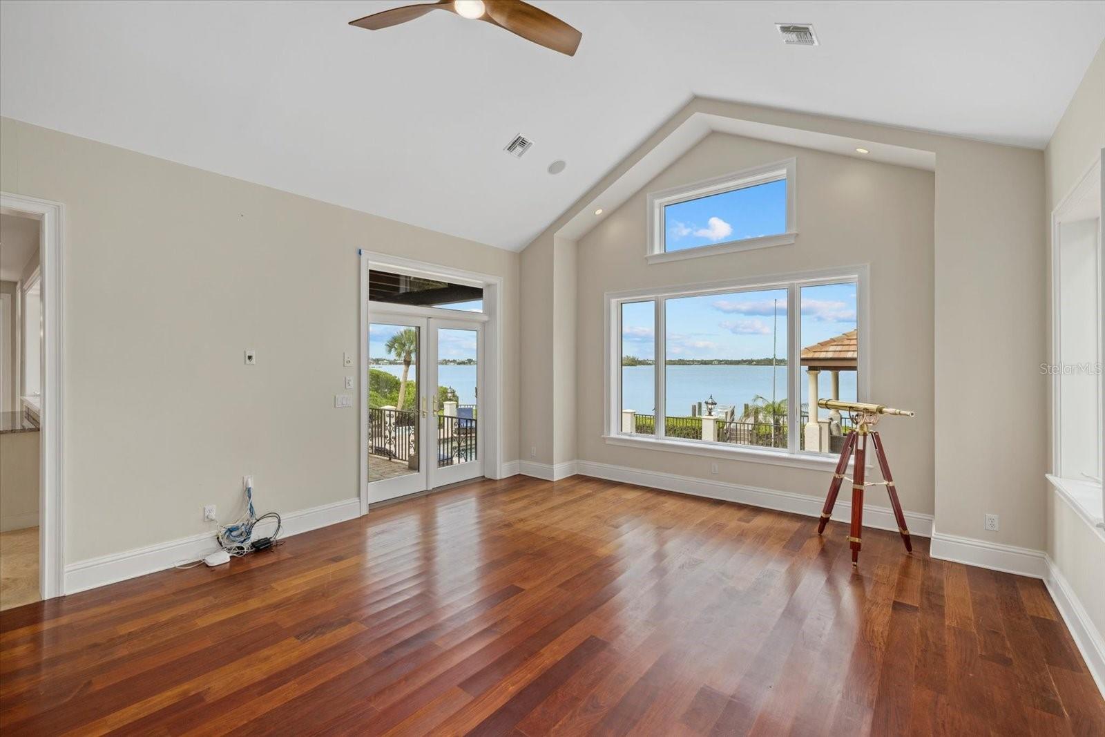 SOUTH COCOANUT BAYOU - Residential