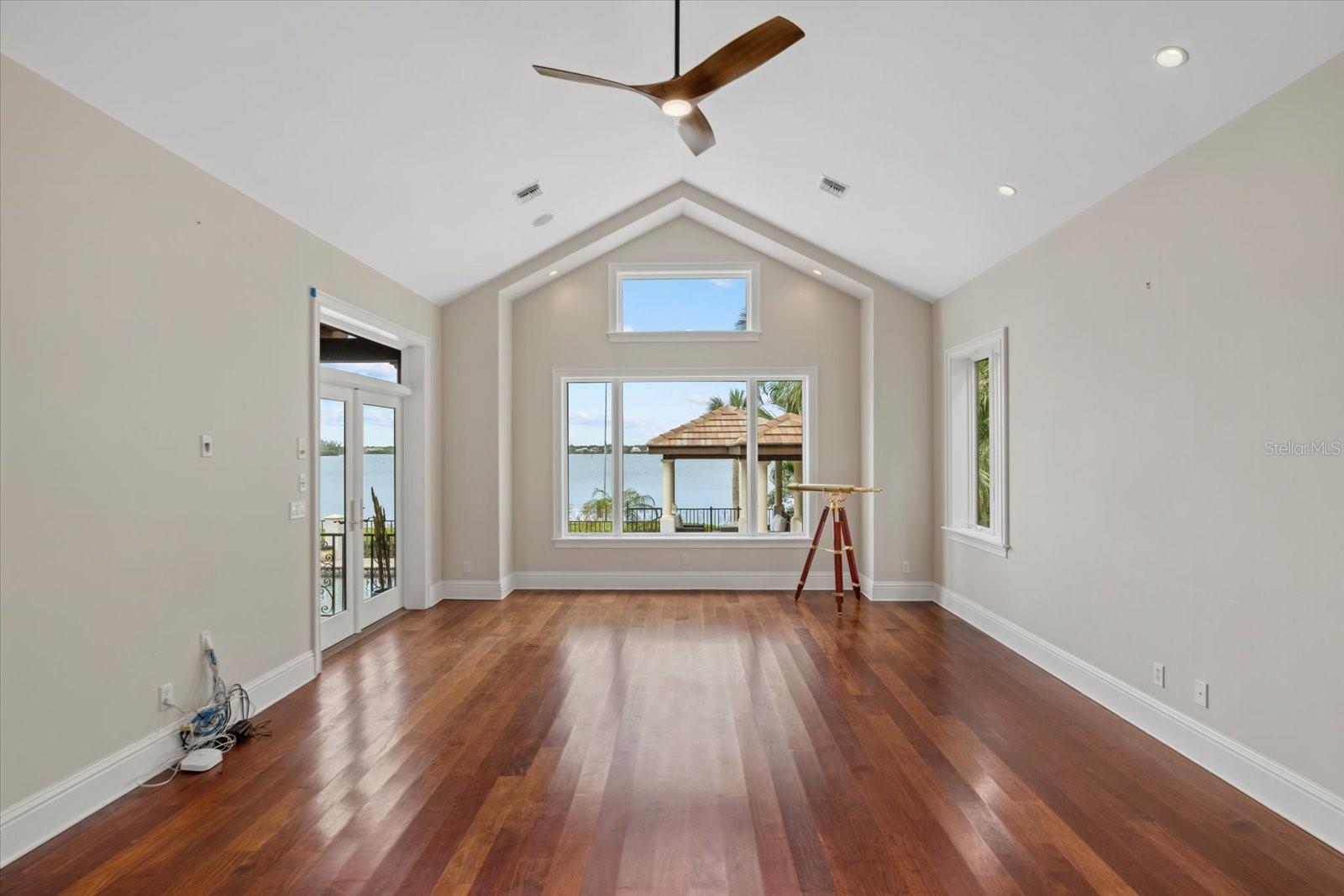 SOUTH COCOANUT BAYOU - Residential