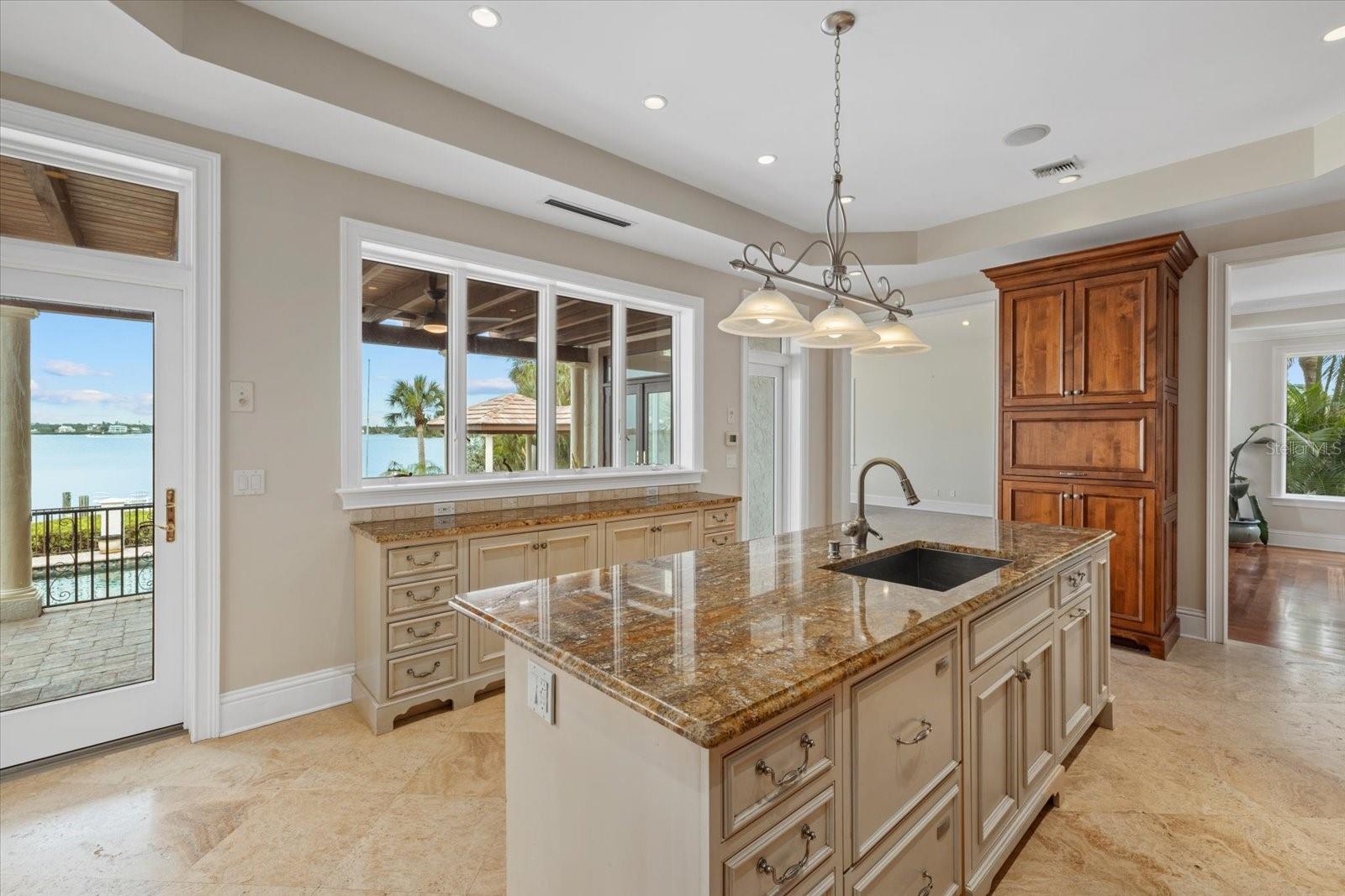 SOUTH COCOANUT BAYOU - Residential