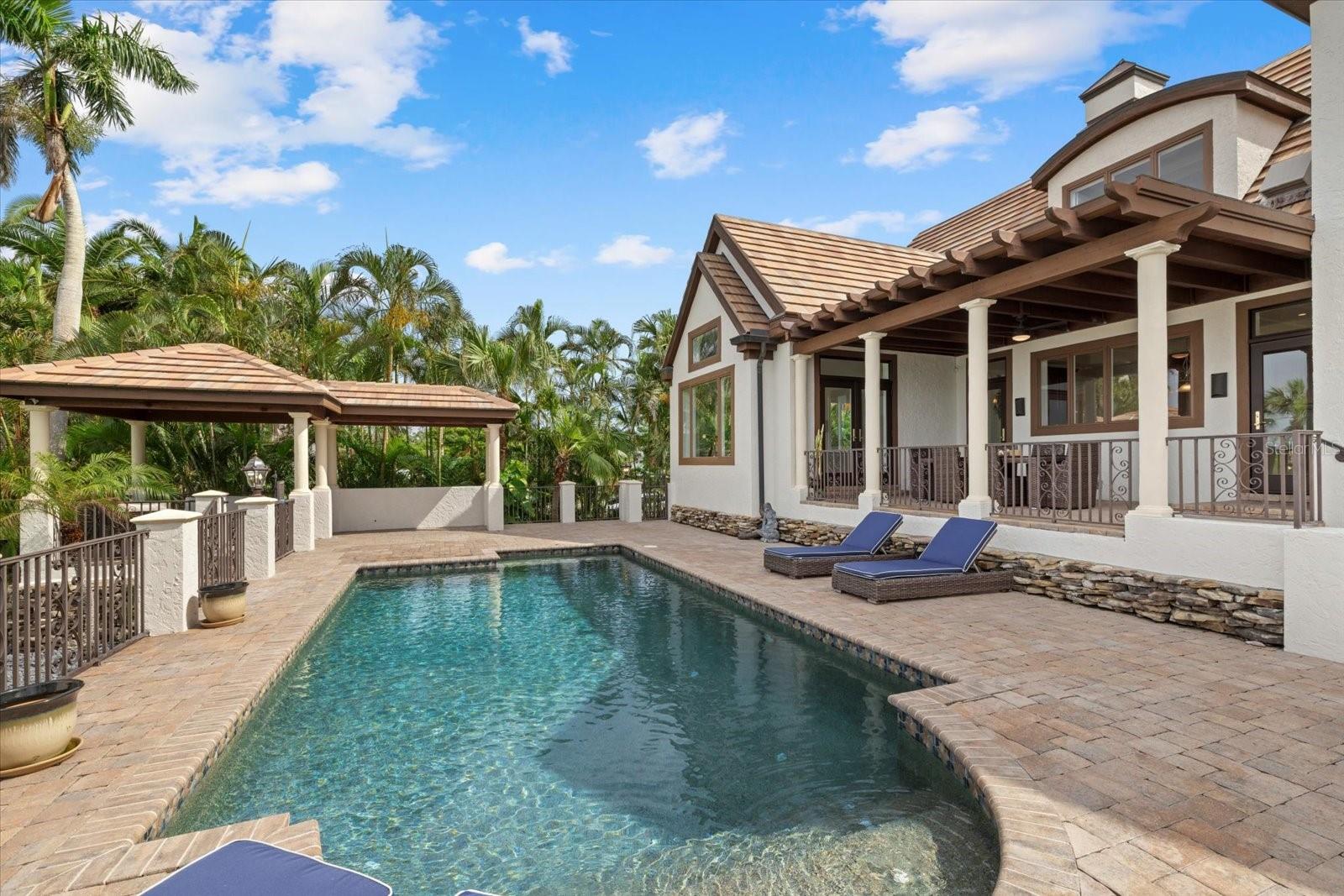 SOUTH COCOANUT BAYOU - Residential