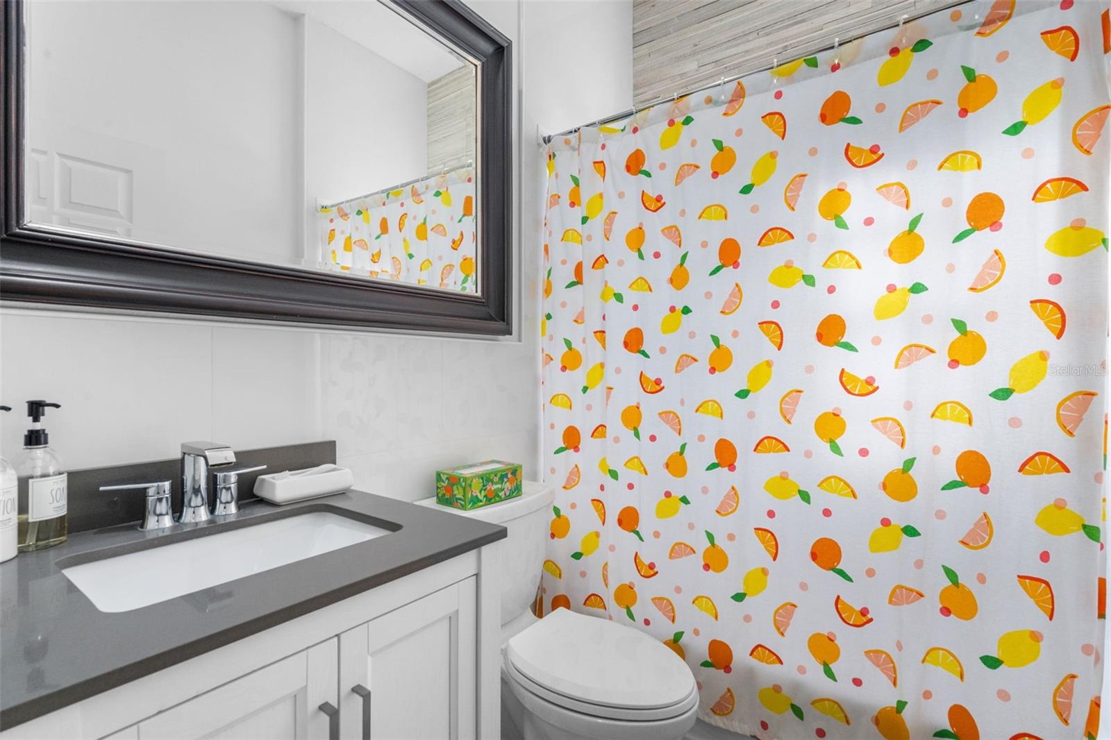 KEENES POINTE - Residential