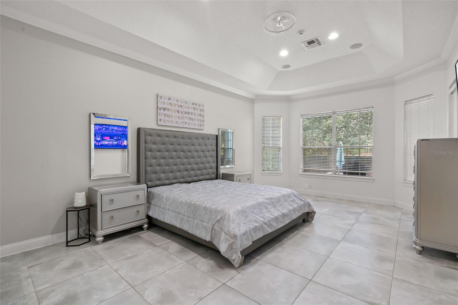 KEENES POINTE - Residential