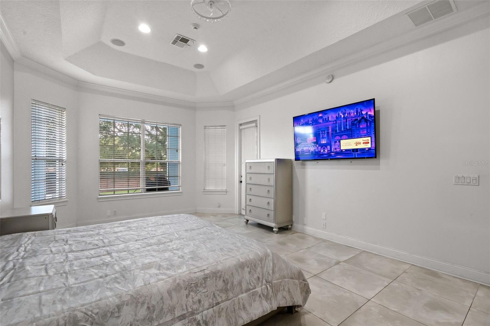KEENES POINTE - Residential