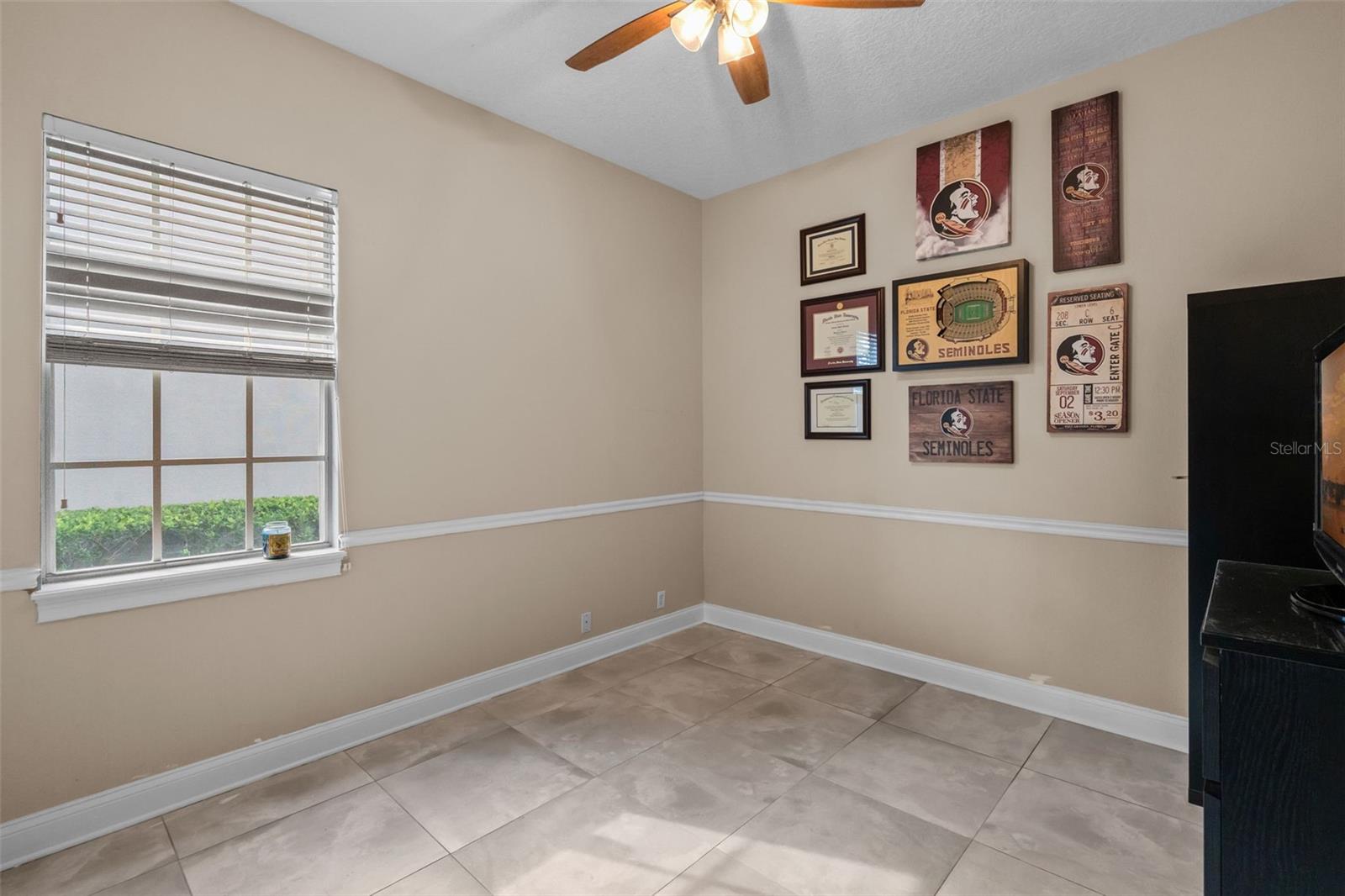 KEENES POINTE - Residential