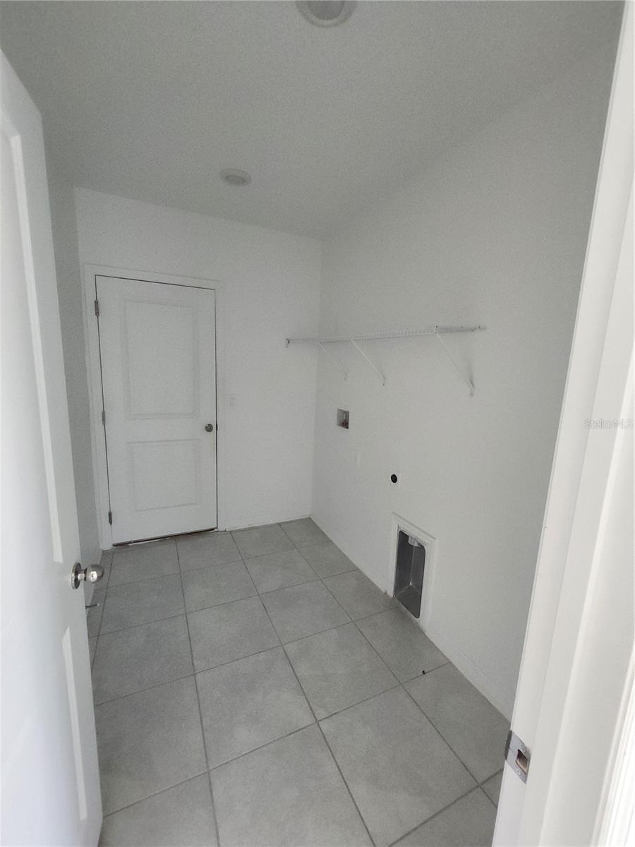 PEACE CRK RESERVE - Residential Lease