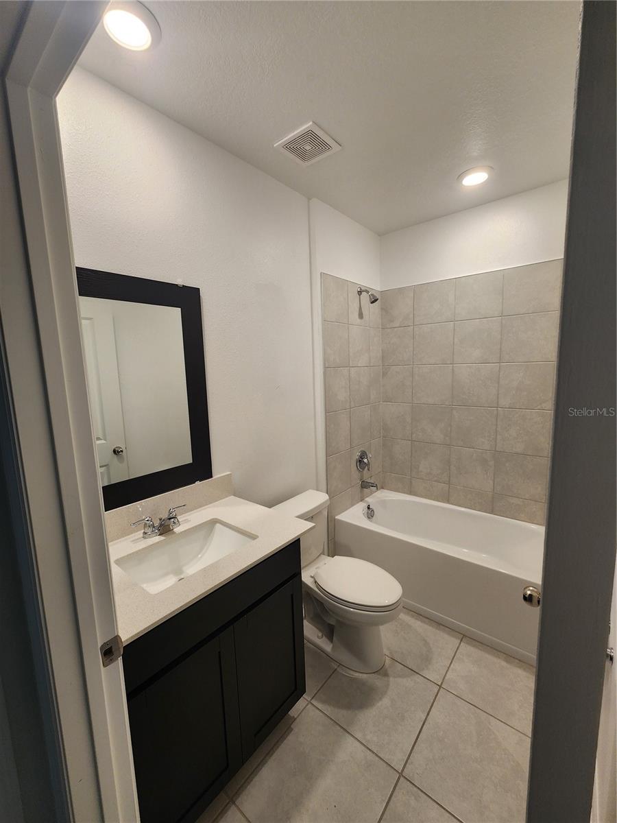PEACE CRK RESERVE - Residential Lease