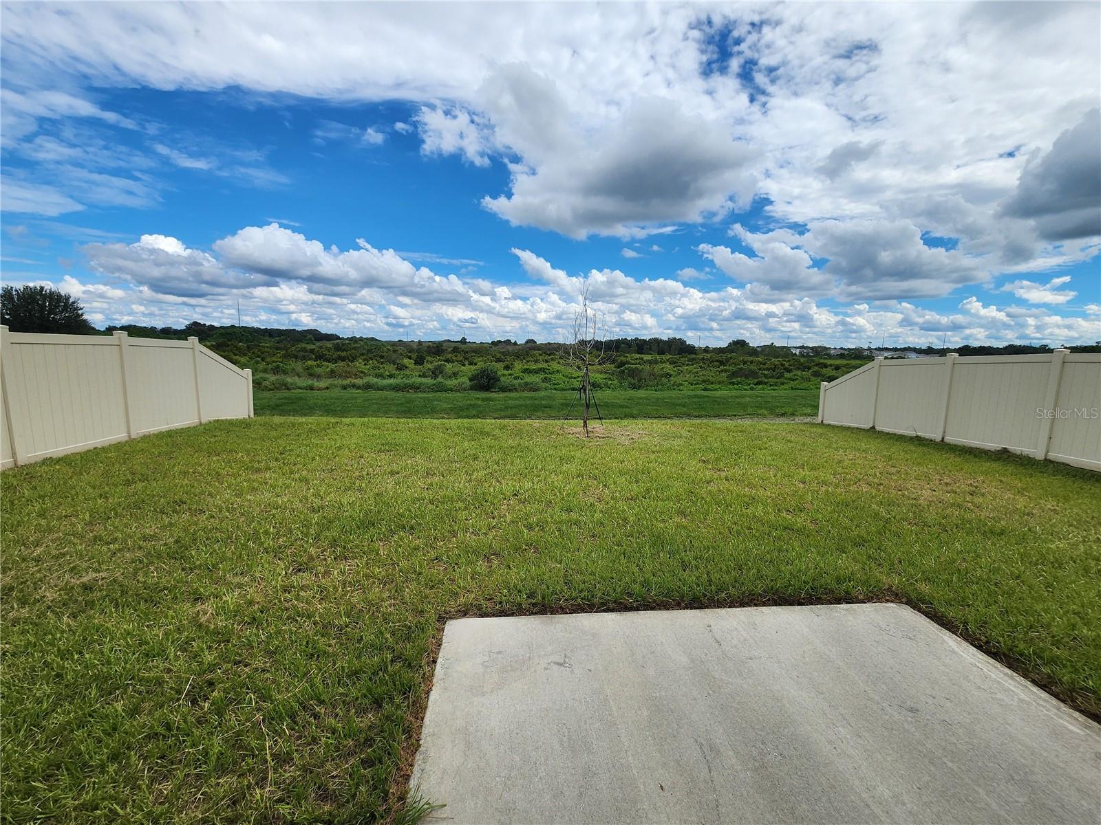 PEACE CRK RESERVE - Residential Lease