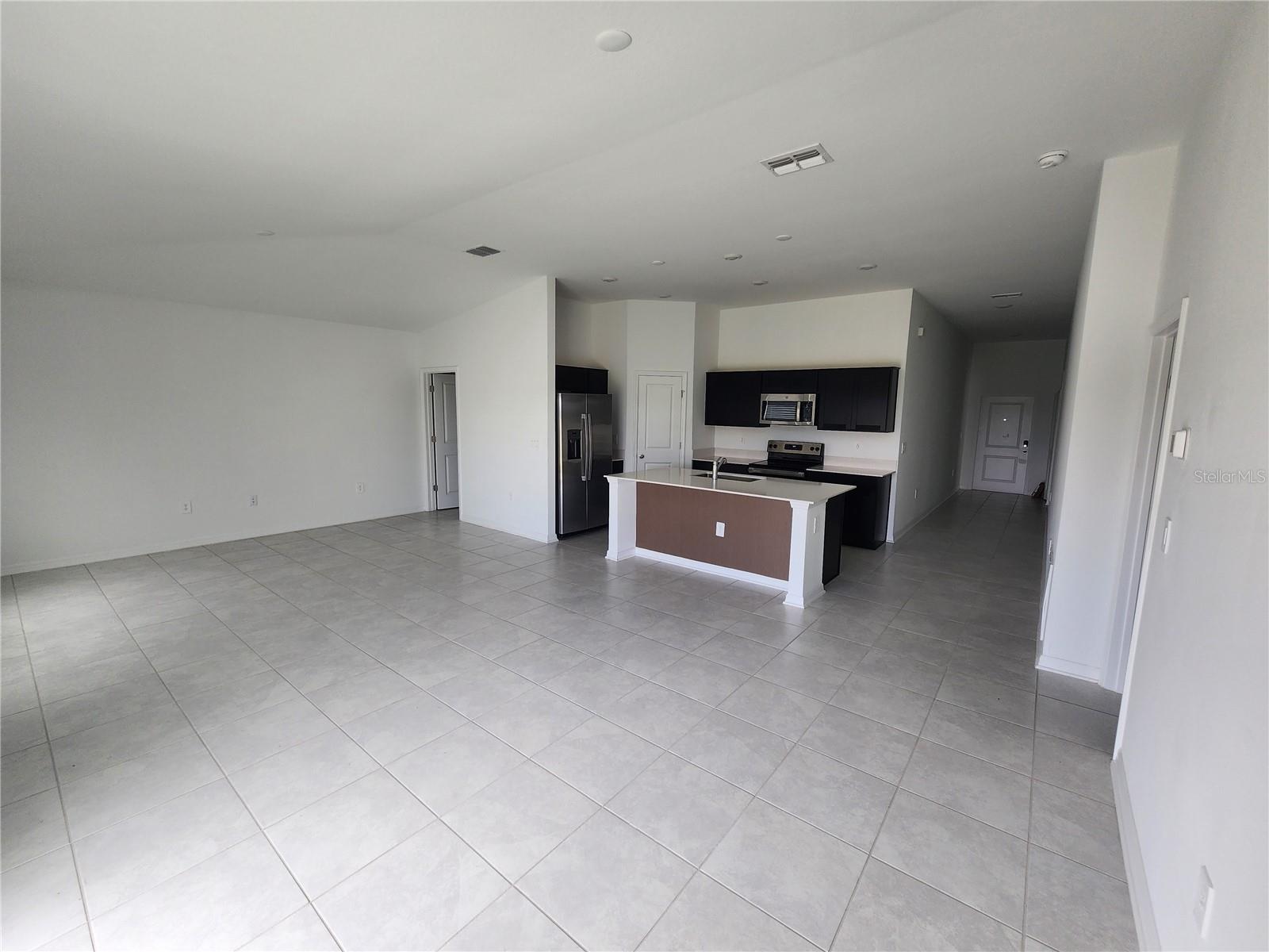 PEACE CRK RESERVE - Residential Lease