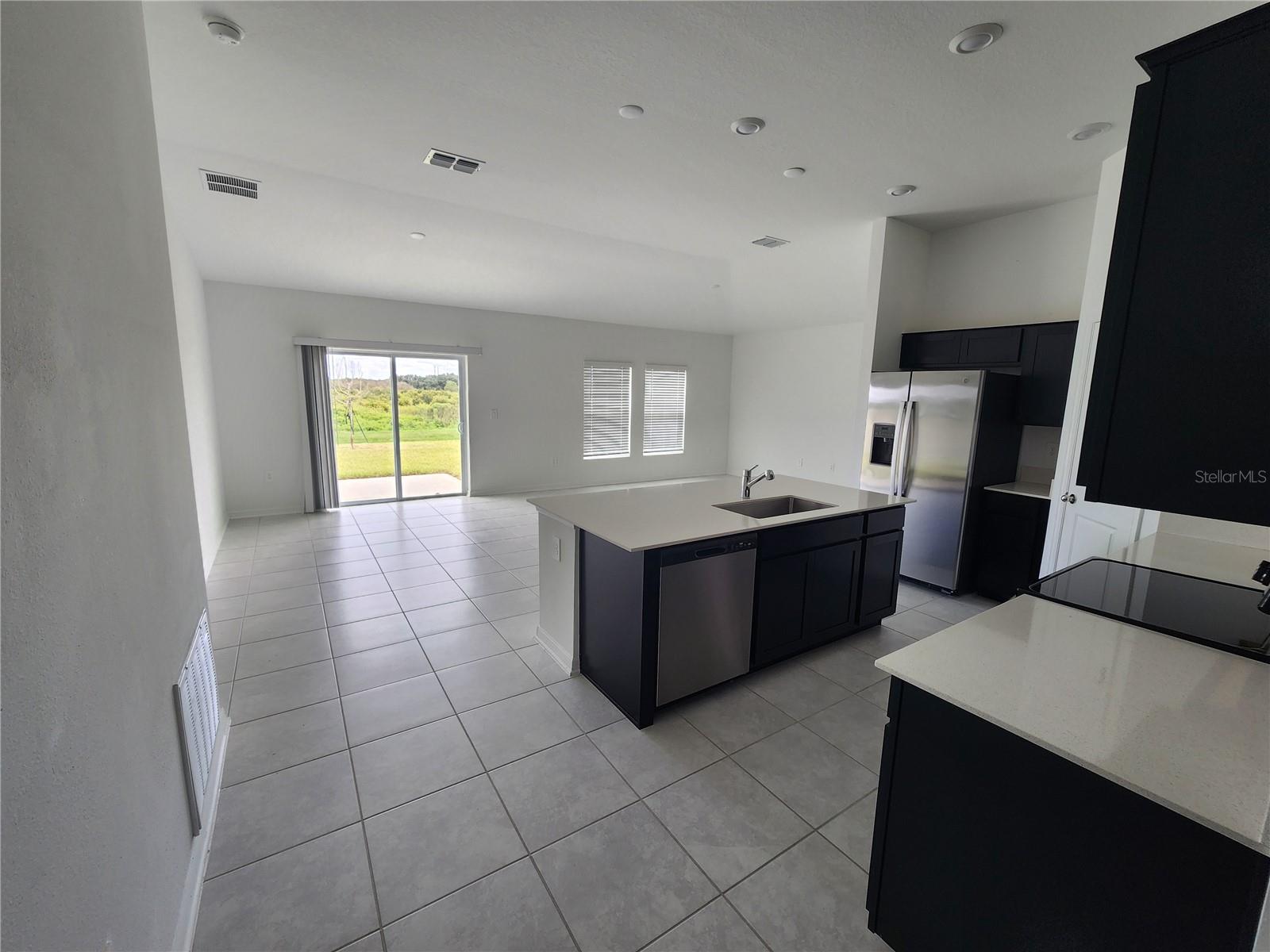 PEACE CRK RESERVE - Residential Lease