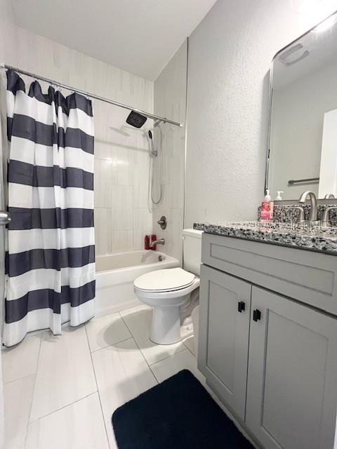 WILLISTON HYLNDS GOLF & C CLUB ESTATE - Residential