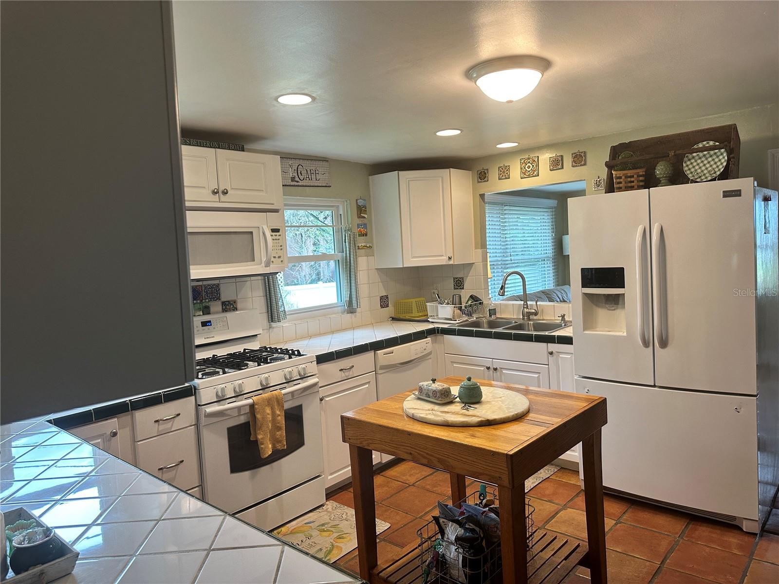 PLANTATION ESTATES UNIT 03 - Residential