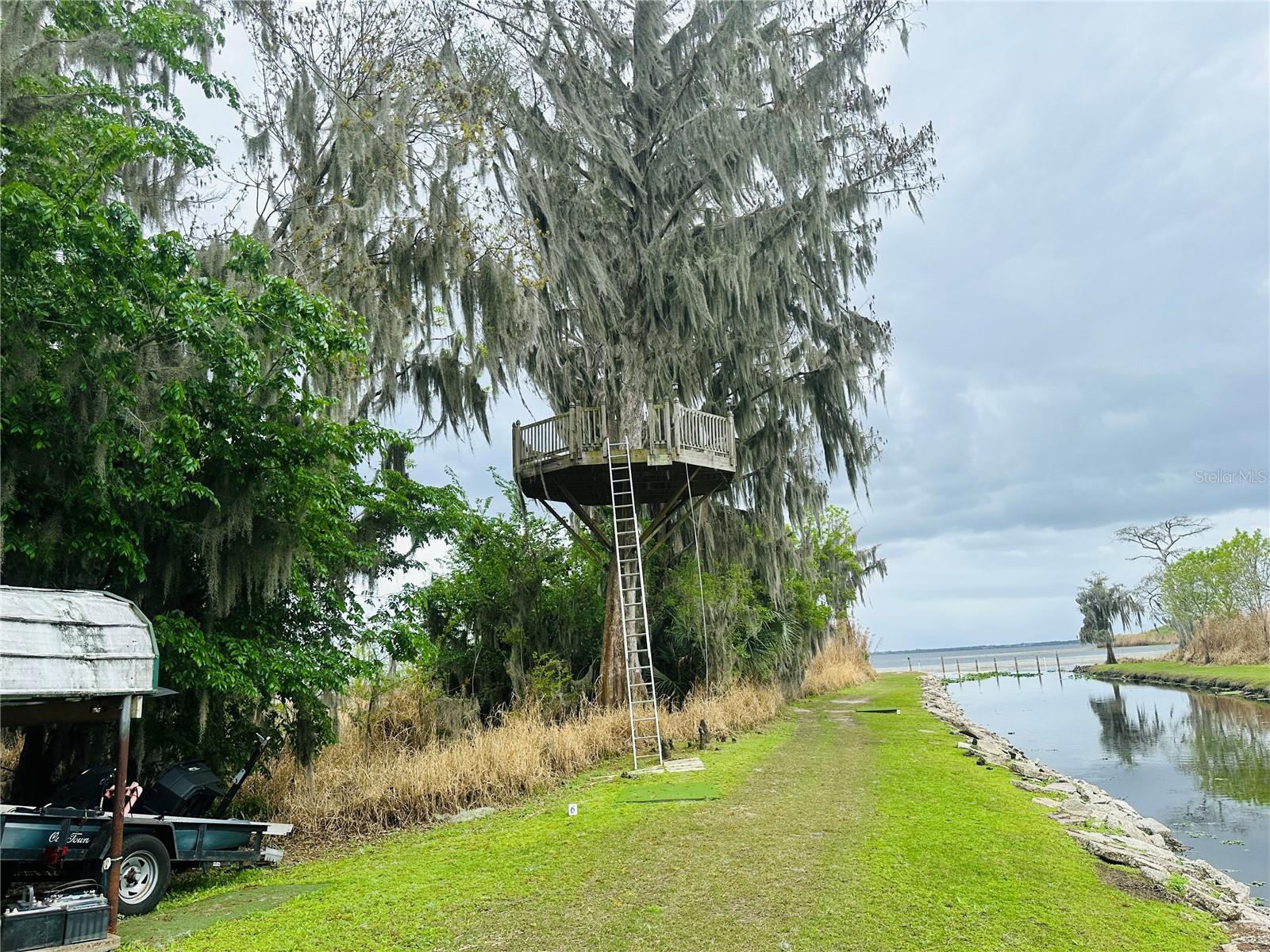 PLANTATION ESTATES UNIT 03 - Residential