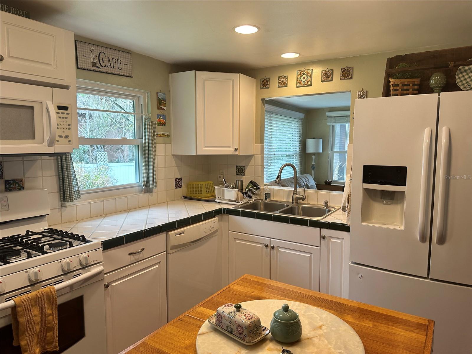 PLANTATION ESTATES UNIT 03 - Residential