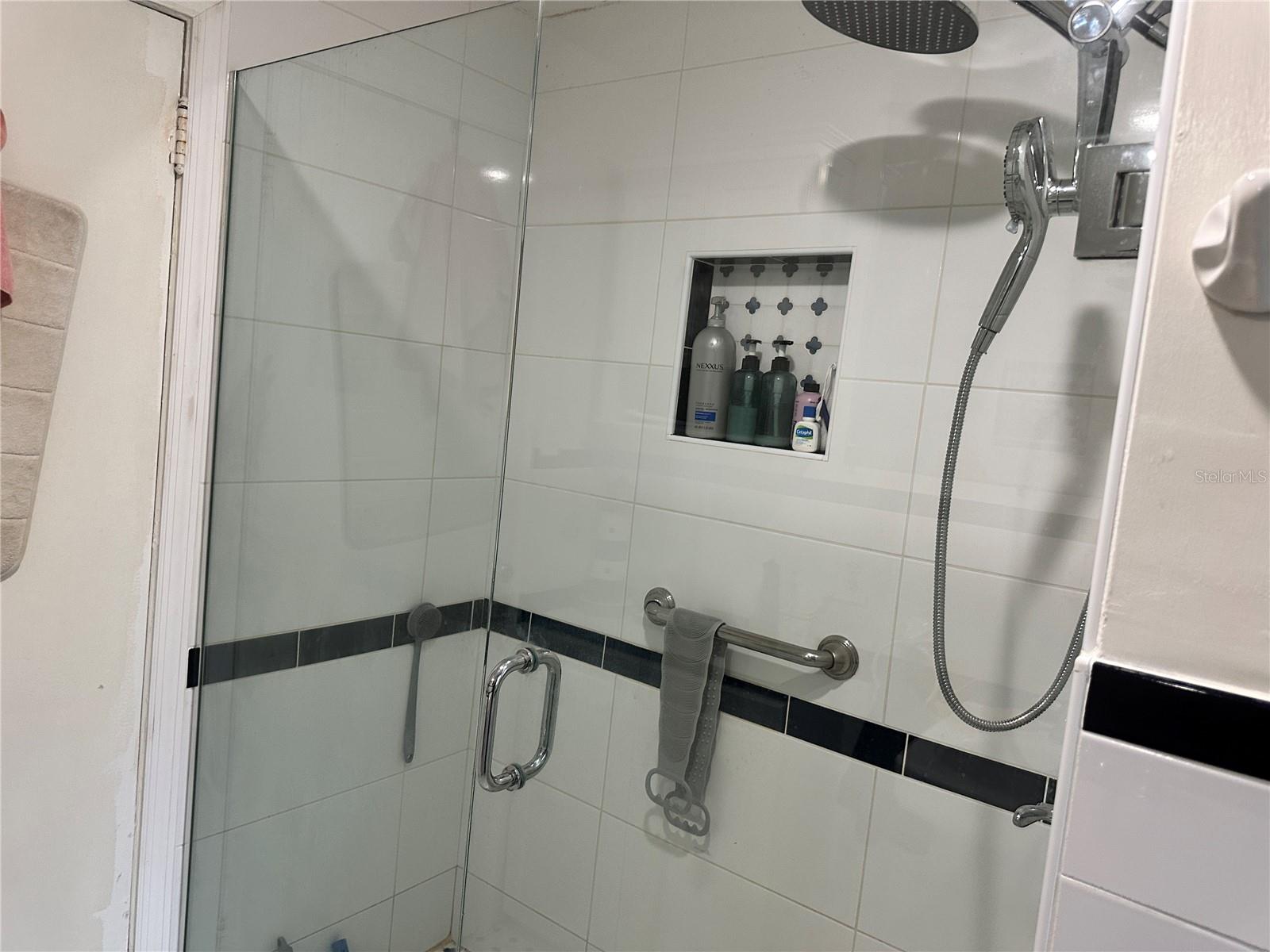 PLANTATION ESTATES UNIT 03 - Residential