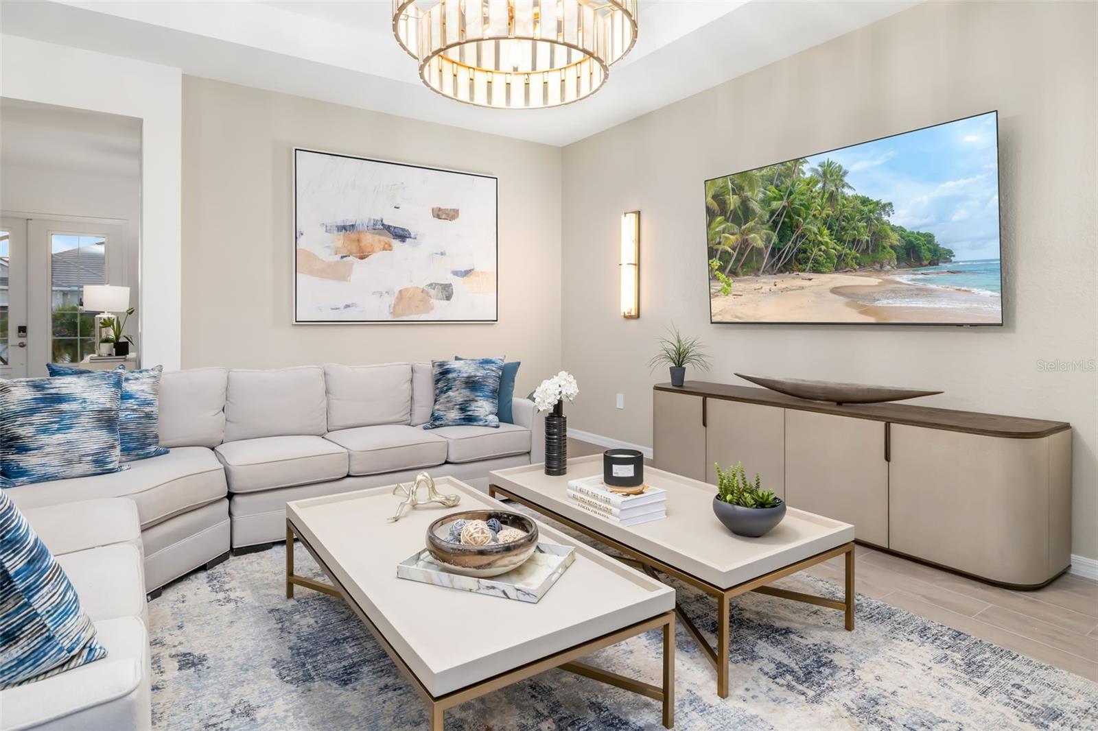 CALUSA COUNTRY CLUB - Residential