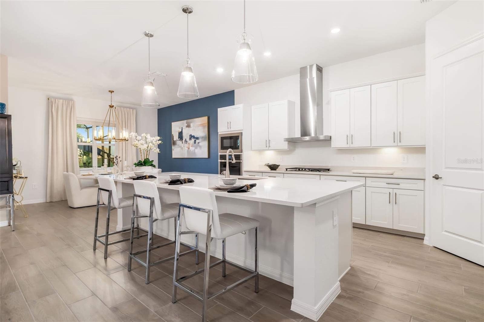 CALUSA COUNTRY CLUB - Residential