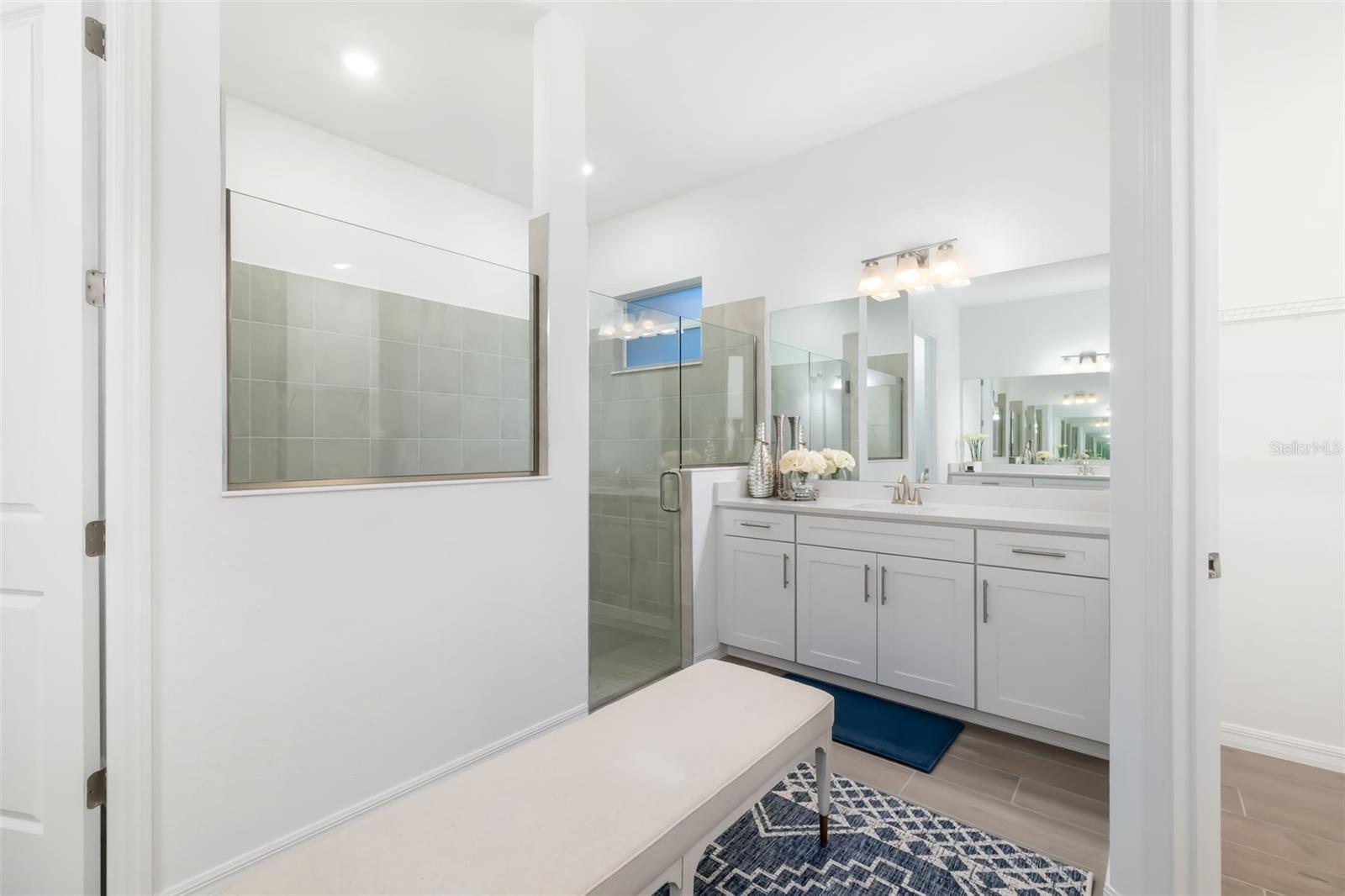 CALUSA COUNTRY CLUB - Residential