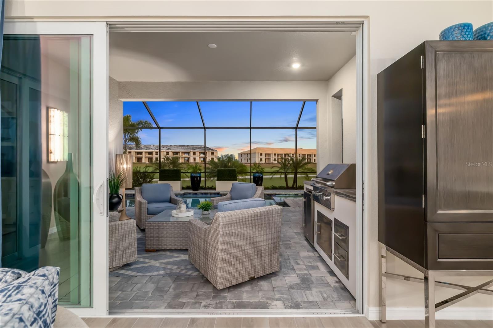 CALUSA COUNTRY CLUB - Residential