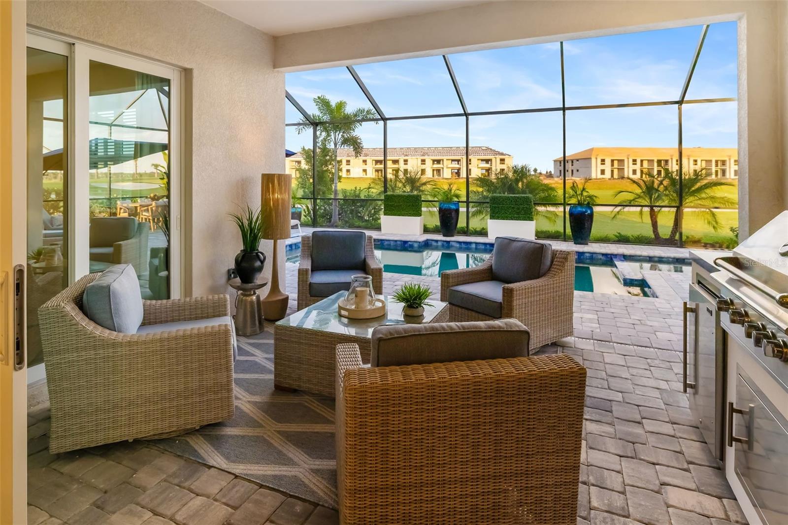 CALUSA COUNTRY CLUB - Residential