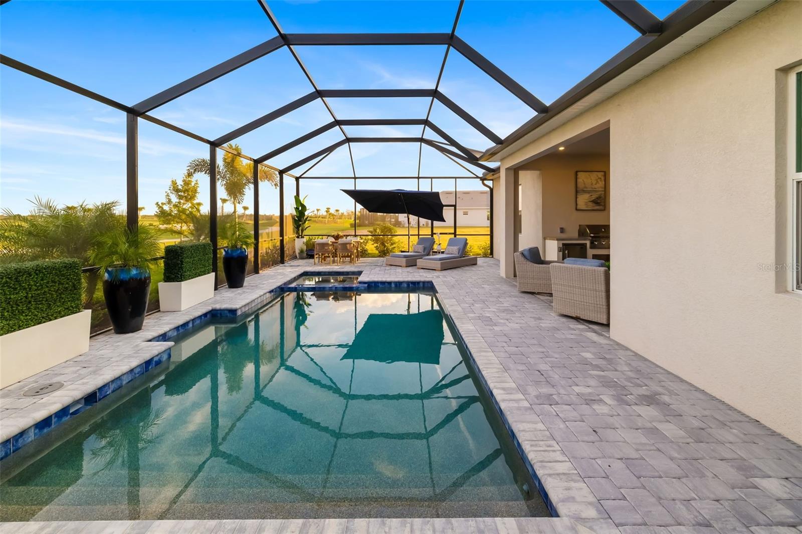 CALUSA COUNTRY CLUB - Residential