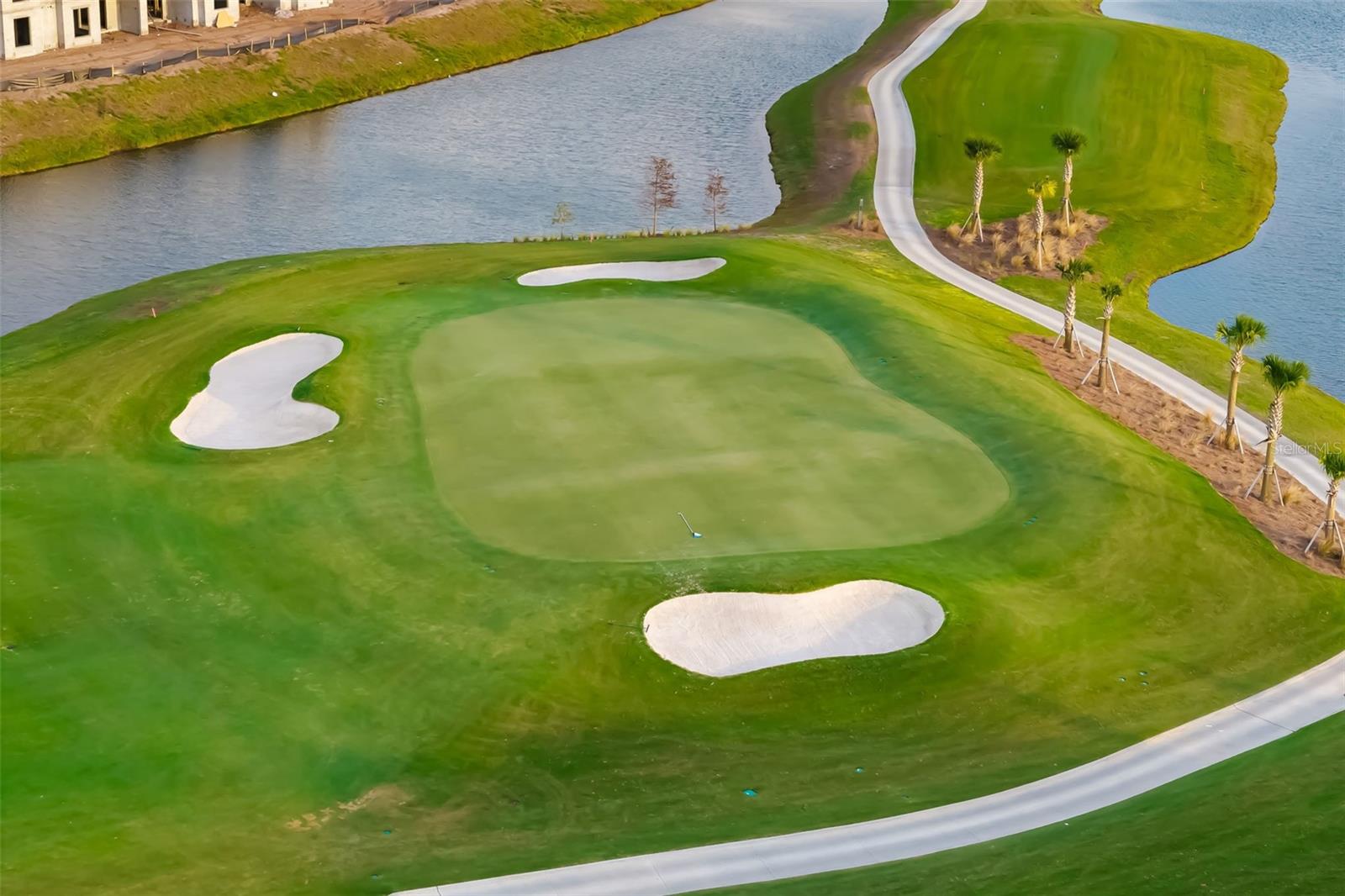 CALUSA COUNTRY CLUB - Residential