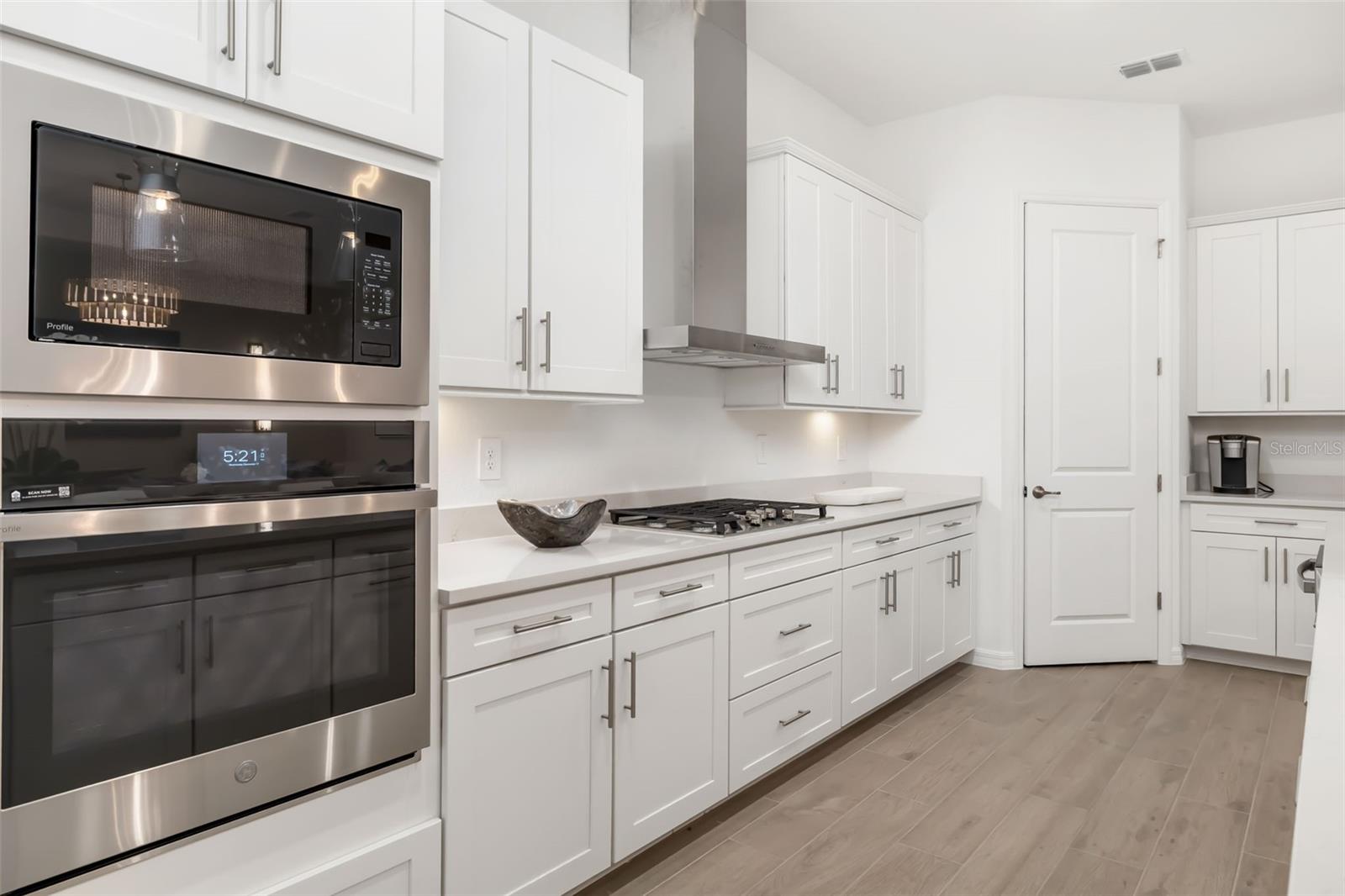 CALUSA COUNTRY CLUB - Residential