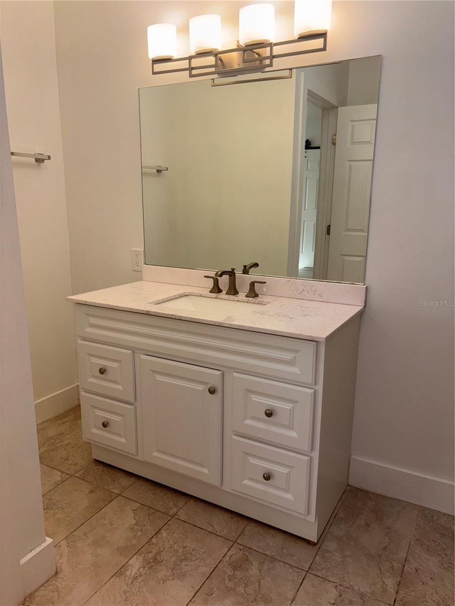 COMSTOCK PARK - Residential Lease