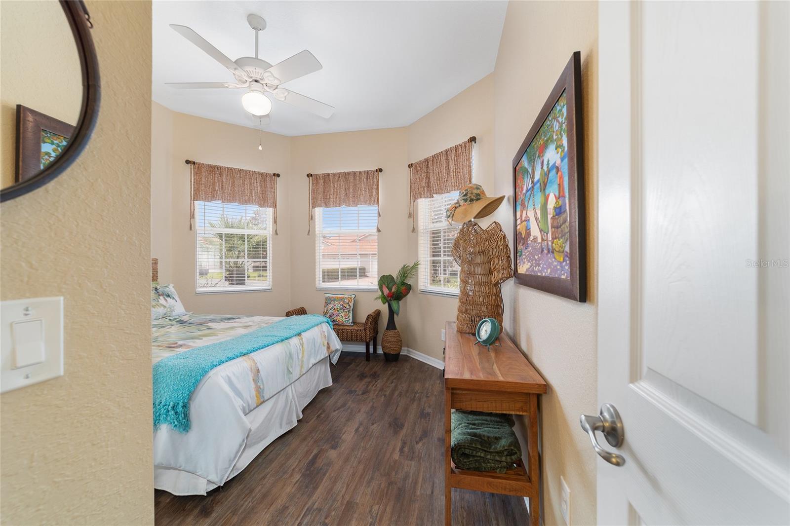 LAKESIDE LANDINGS - AZELA GROVE - Residential