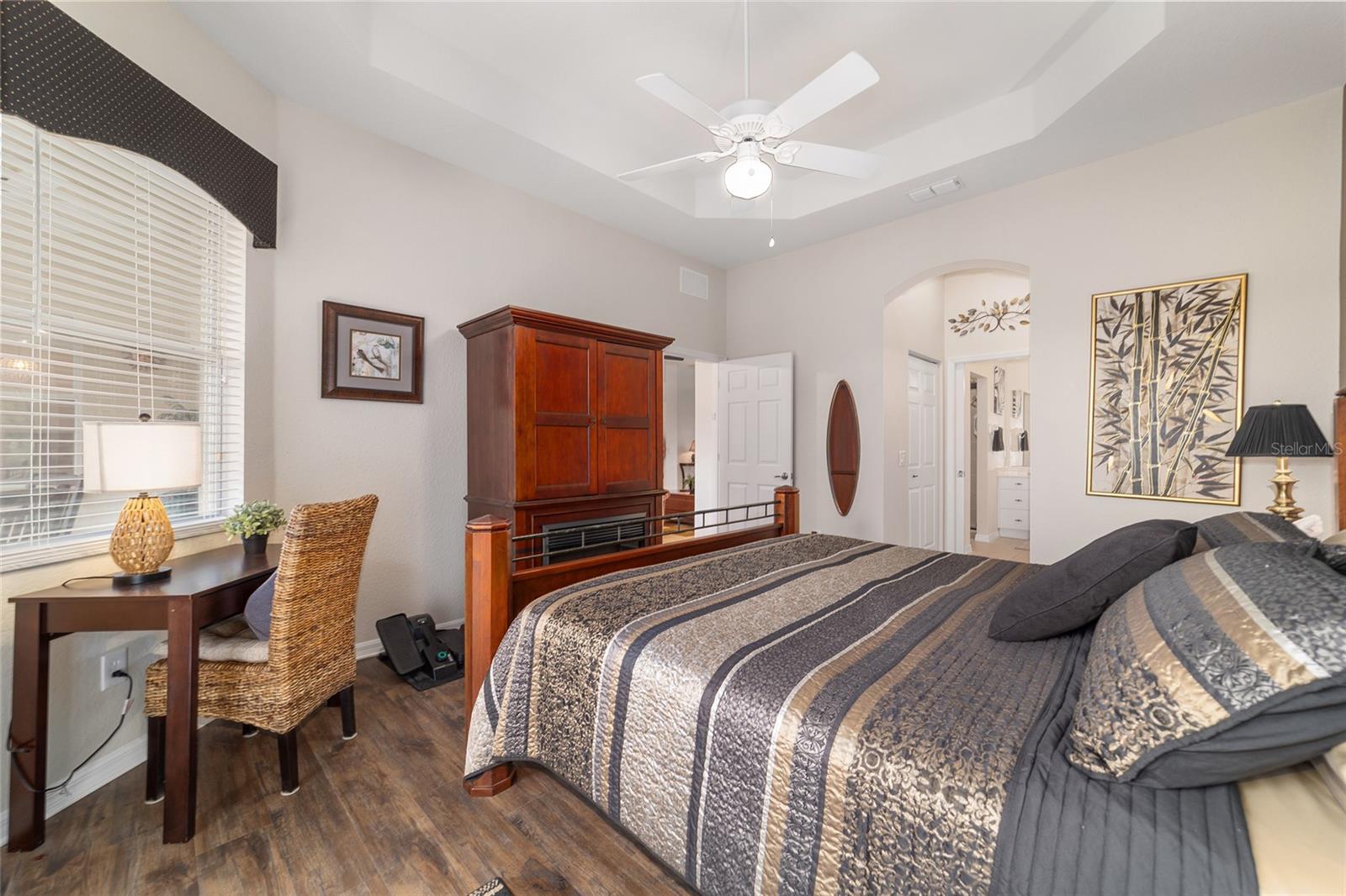 LAKESIDE LANDINGS - AZELA GROVE - Residential