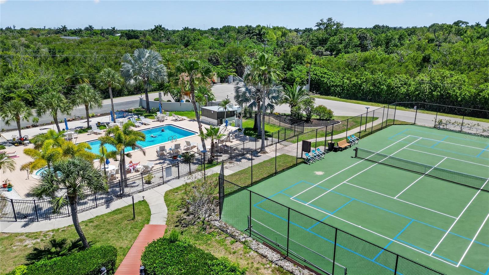 25188 MARION AVENUE E208