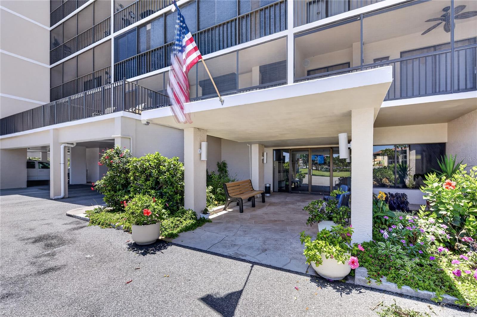 EMERALD POINTE PH 06 BLDG E - Residential