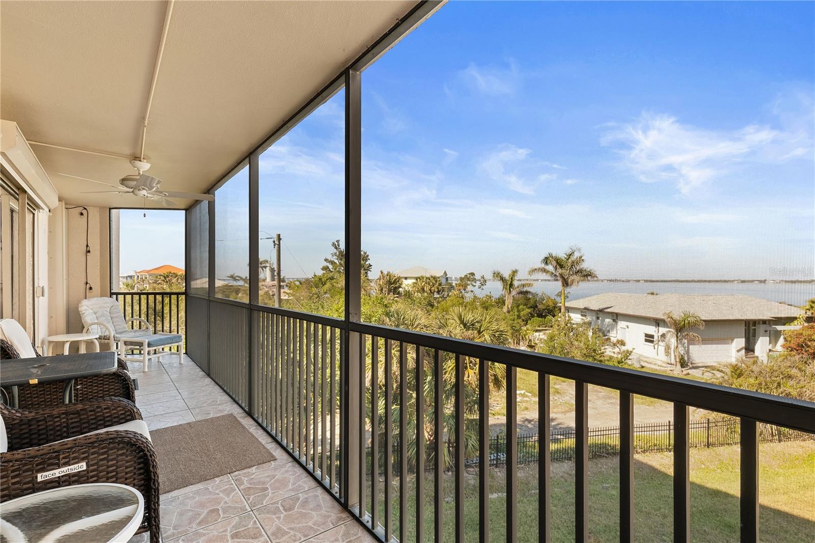 EMERALD POINTE PH 06 BLDG E - Residential