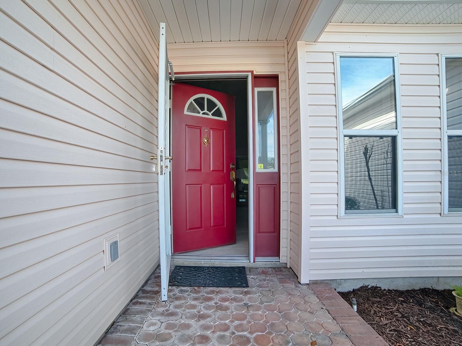 1040 EAGLES LANDING