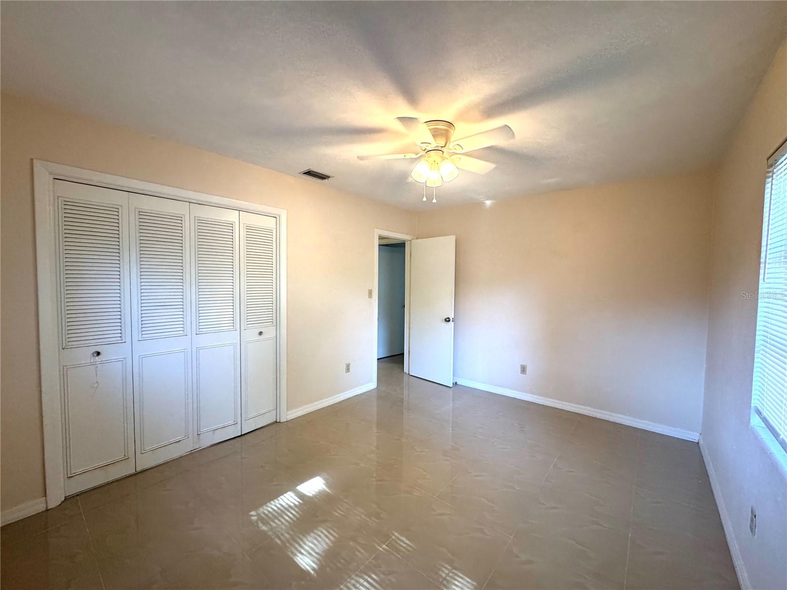 OAKLAND ESTATES 1ST SEC - Residential Lease