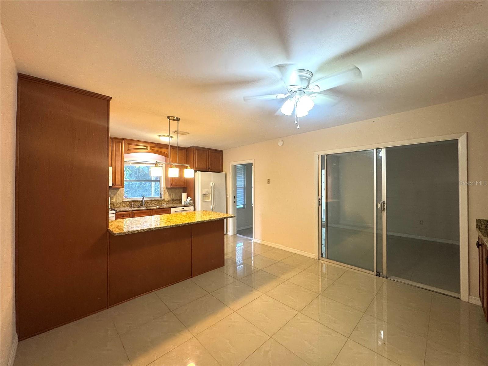 OAKLAND ESTATES 1ST SEC - Residential Lease